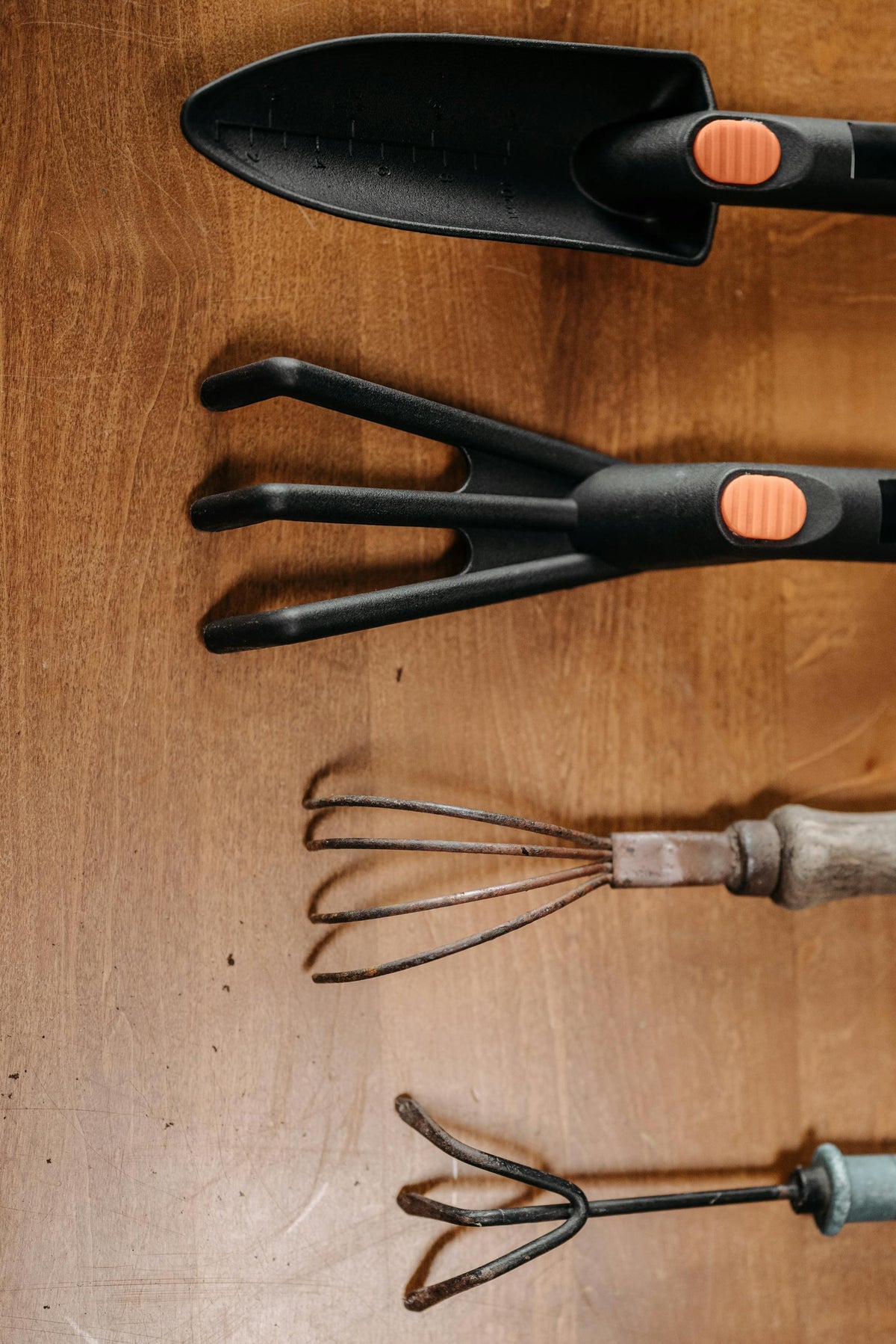 Outdoor Tools & Equipment